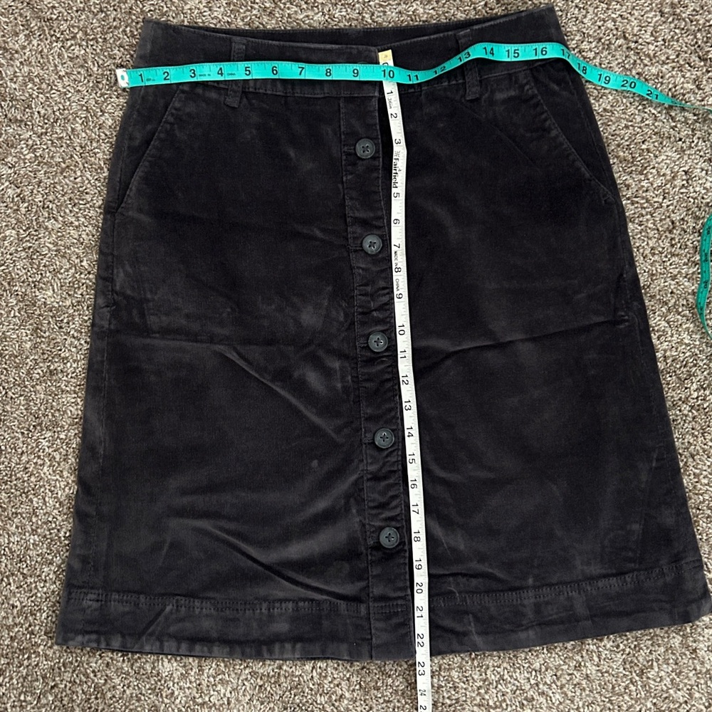 CROFT & BARROW Grey Corduroy Button-Front Skirt - Picture 5 of 5